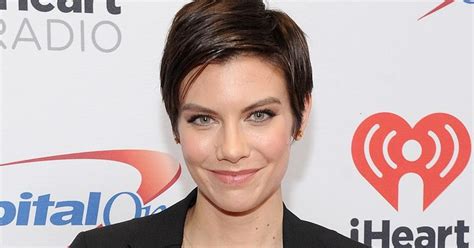 The Walking Deads Lauren Cohan Debuts New Short Haircut Fans Freak Out New Short Haircuts