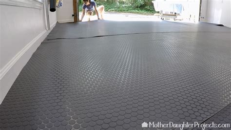 All Three Pieces Of Flooring In Place In The Garage Garage Floors Diy