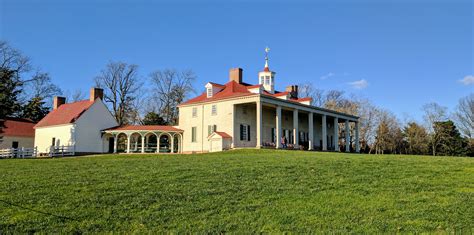 Christmas At Mount Vernon One Road At A Time
