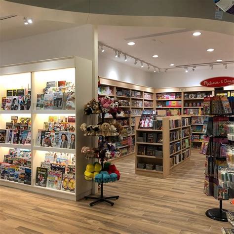 The Best Bookstores In Hong Kong: Where To Buy Books In ...