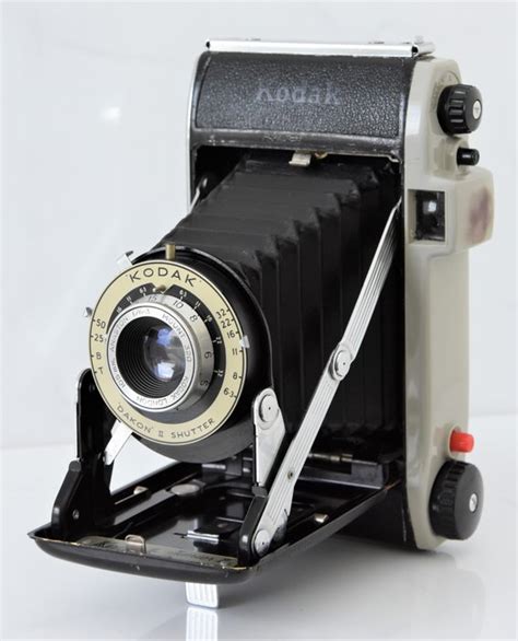 Kodak Ltd 1954 Kodak Junior Ii Folding Camera Catawiki