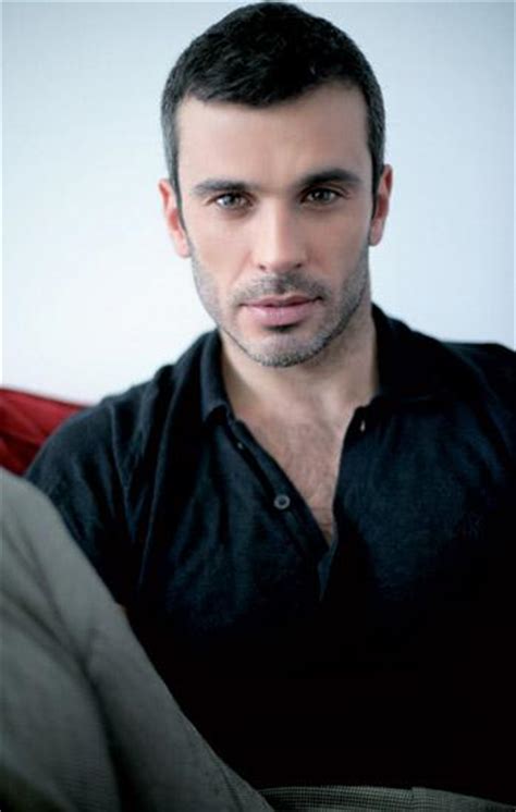 He has a son, luciano, born on july 8, 2008, with actress zharick león. Poze Martín Karpan - Actor - Poza 25 din 31 - CineMagia.ro