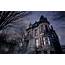 3 Real Halloween Homes Making Every “Haunted House” Look Like Theme 