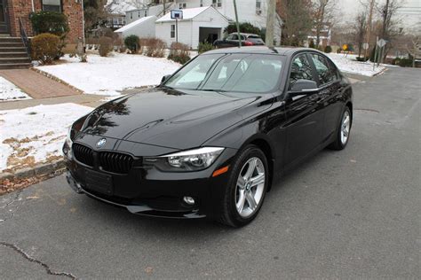 2011 bmw 320i, abs, ab, ac, radio,cd, 5 doors, in very good condition,cash and finance available make: 2014 BMW 320i for sale #2062243 - Hemmings Motor News