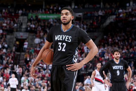 Best And Worst Case Scenarios For Karl Anthony Towns