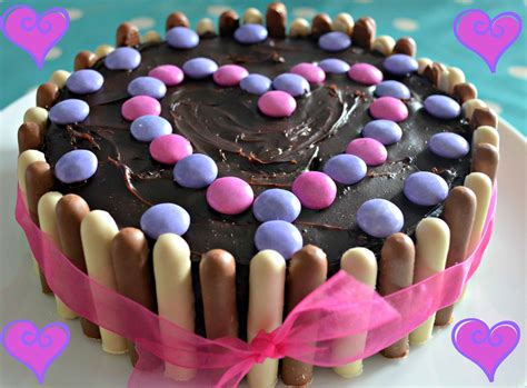 I also created this simpler cake for mother's day. An Easy Mother's Day Cake - Stressy Mummy