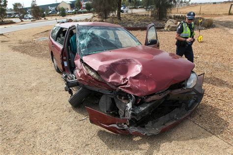 Man Flown To Hospital After Two Car Crash At Yarrawonga The Border