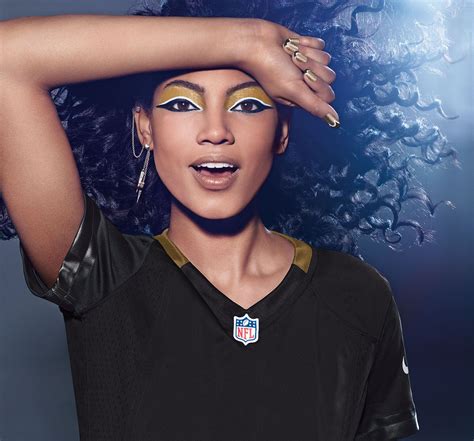 New Orleans Saints Fans Get Your Covergirl Gameface On Get The Look