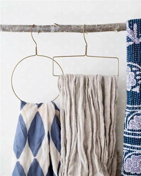 36 Creative Scarf Hanger To Hold Your Scarves Stylishly