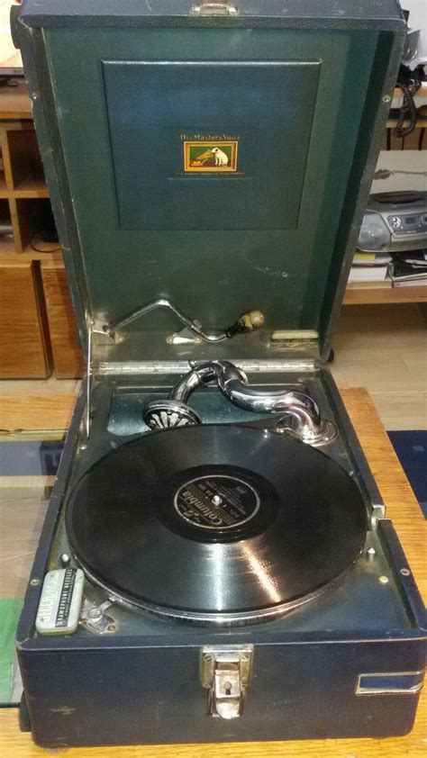 Antique Portable Hmv Gramophone Mod 102 Black Circa 1935 This Really