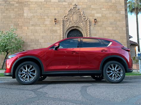 Mazda Cx 5 Continues To Punch Above Its Weight In Compact Suv Class