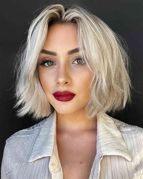 The Chin Length Blunt Bob Is Trending And Here Are 40 Chic Ideas