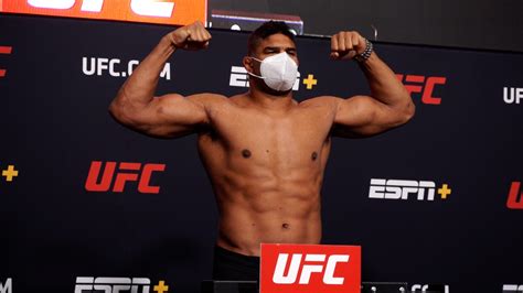 Cory sandhagen fought the great frankie edgar on. UFC Fight Night 184: Overeem vs. Volkov analysis, prediction