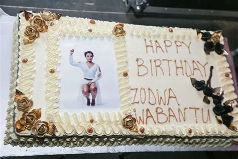 Zodwa Wabantus Birthday Pictures Her Cake And Licked