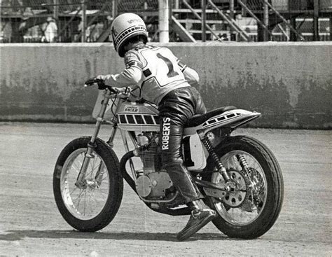 Kenny Roberts On One Of Shell Thuets Yamaha Xs 650s Tire Cleaning