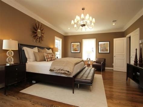 A Complete Guide To Makes Romantic Master Bedroom Paint Colors Decoomo