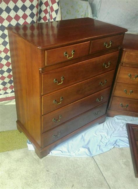 Antique 4pc Pennsylvania House Solid Cherry Wood Bedroom Set Dresser