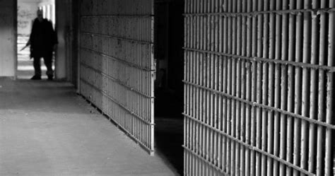 10 Infamous Prison Murders Listverse