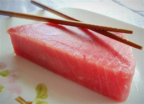 Wild Caught Yellowfin Sashimi Tuna Steaks