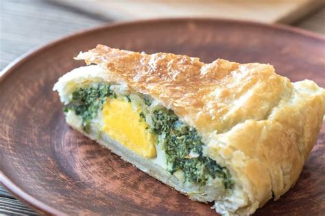 Torta Pasqualina Recipe How To Make Italian Easter Pie Mama Loves Italy