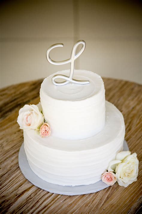 Simple White Buttercream Wedding Cake Dessert