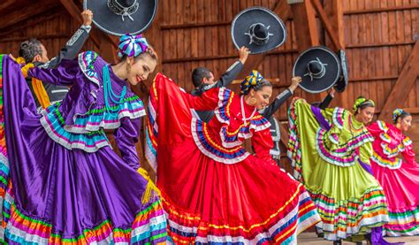 Danzas Típicas De México Y En Donde Se Realizan Hoteles Emporio