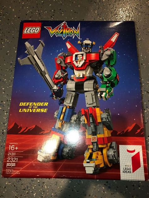 New Lego Voltron Defender Of The Universe 2321 Pieces 21311 Brand New