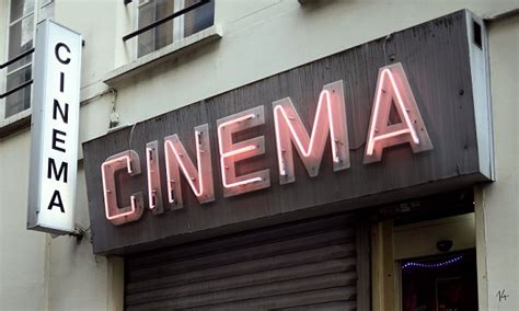 Last Porn Cinema In Paris Is Closing Down Daily Mail Online