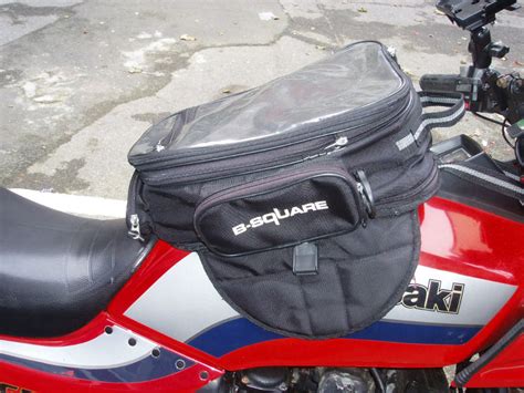 We broke down all the features, their strengths and weaknesses, their size and prices to help you make the best and most. Used review: B-Square magnetic tank bag review | Visordown