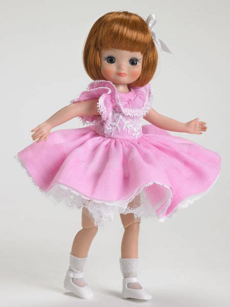 Betsy Mccall® Tonner Doll Company Ornamental Dolls Barbie Tonner