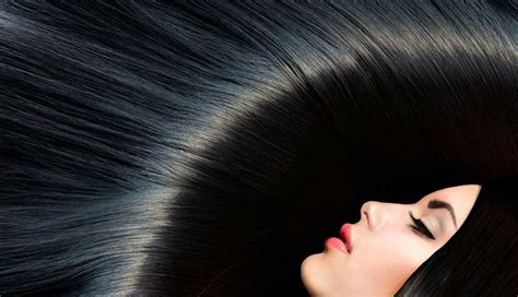 Easy Home Remedies To Get Shiny And Silky Hair