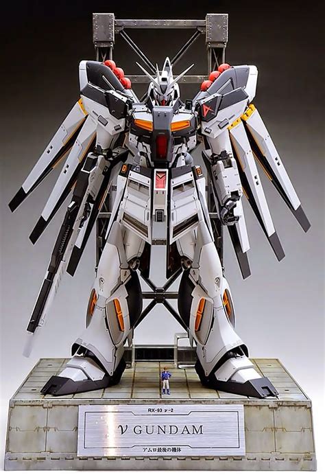 I hope it comes with those arms to float the funnels. GUNDAM GUY: MG 1/100 Hi-Nu Gundam Ver Ka - Customized Build