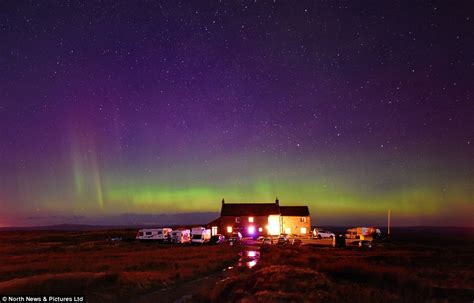 Northern Lights Spotted In Yorkshire On New Years Eve Daily Mail Online