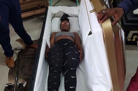 Woman Buys Her Own Coffin To Be Prepared And Shes Not Even Dying