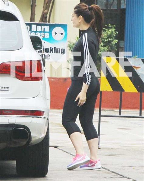 Kareena Kapoor Khan Gets Snapped Outside Her Gym