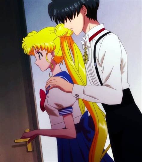 Usagi Tsukino And Mamoru Chiba ️ Sailor Moon Usagi Sailor Moon Crystal Sailor Moon