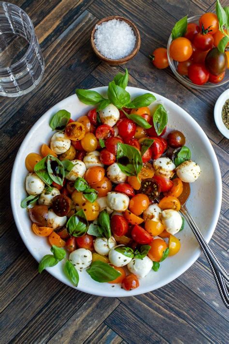 Cherry Tomato Caprese Salad With Balsamic Glaze Natashas Food Adventures