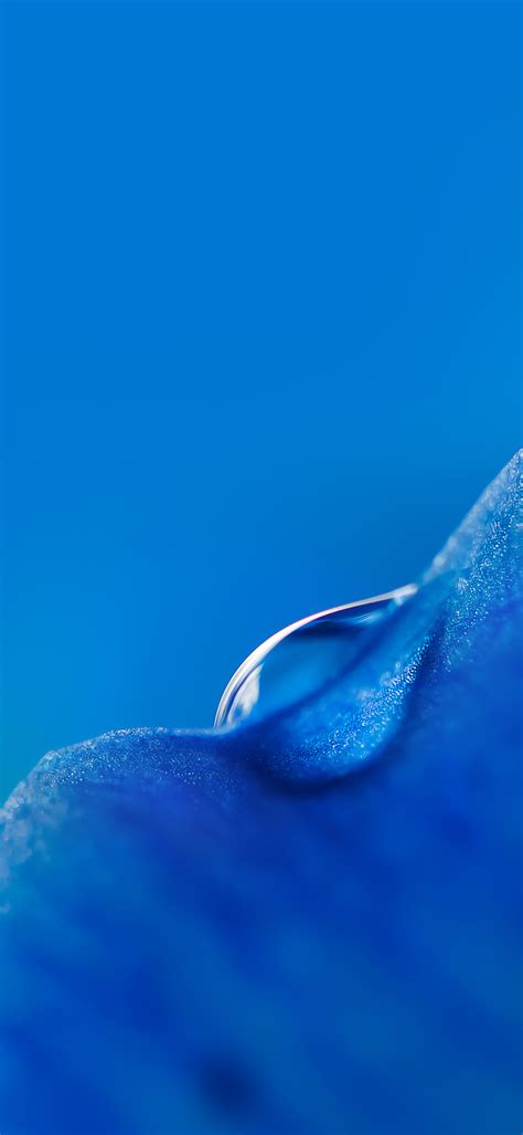 小米9手机壁纸 养眼的蓝色水滴 全面屏手机壁纸
