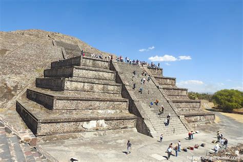 Mexico City Pyramids Teotihuacan Pyramids And Temples From Mexico City