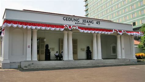 Bangunan Bersejarah Di Jakarta Yang Patut Dikunjungi Okezone Travel