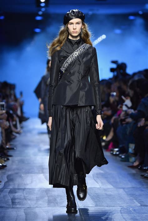 Christian Dior Runway Paris Fashion Week Womenswear Fall Winter