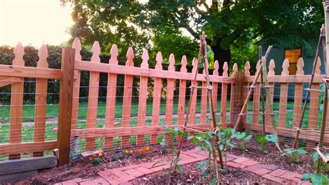 It is made of heavy green coated wire that comes with matching three foot long stakes that you drive into the ground and then hang the fence on. Rabbit-proofing a vegetable garden (With images) | Veggie ...