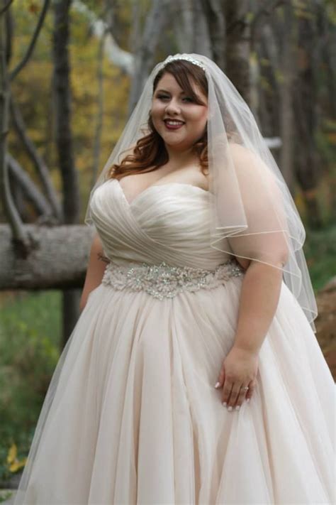 Plus Size Wedding Dresses Full Figured Curvy Brides Can Have Custom
