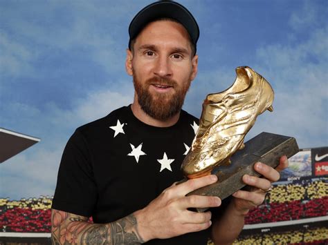 Leo messi s house with photos. Lionel Messi, der Gewinner des "Golden Shoe" vom FC ...