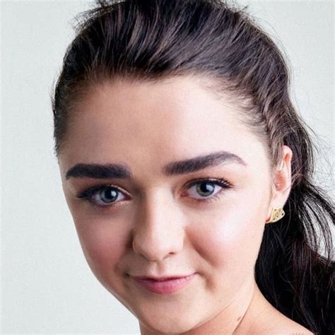 Pin En Maisie Williams A Girl Is No One