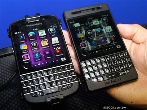 Blackberry、富士康打造全新黑莓機 Mwc亮相 Sogi 手機王