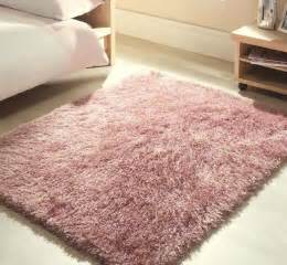 Pretty much any room in the house can be accessorised with a rug, but the bedroom can benefit from a rug in a number of ways. A nice soft pink fluffy rug, good for adding texture From ...