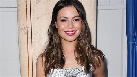 Miranda cosgrove is an entertainer from the city of los angeles as an entertainer, miranda cosgrove began to act when she was as youthful as three years of age, through an assortment of tv appearances. Miranda Cosgrove Archives - ViraLuck