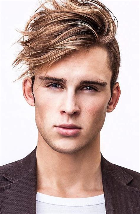 Whereas styles like the pompadour and quiff take the hair out of the face, fringe styles (that is, styles with bangs) allow the hair to fall down naturally. 30 Best Men's Angular Fringe Haircuts 2020 | Men's Style