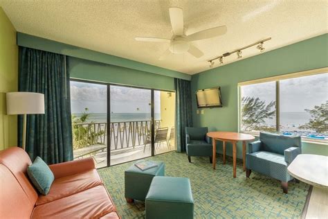 Alden Suites A Beachfront Resort St Petersburg Clearwater Hotels